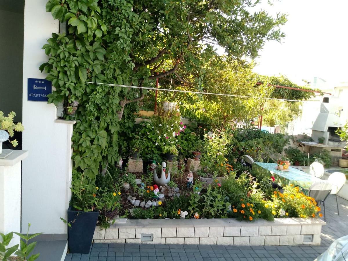 Apartments Centar - Mirjana Makarská Exteriér fotografie